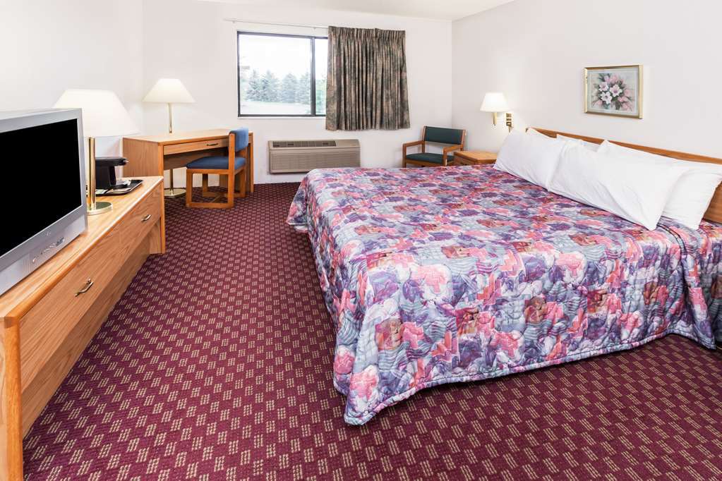 Super 8 By Wyndham Hebron Lowell Area Phòng bức ảnh